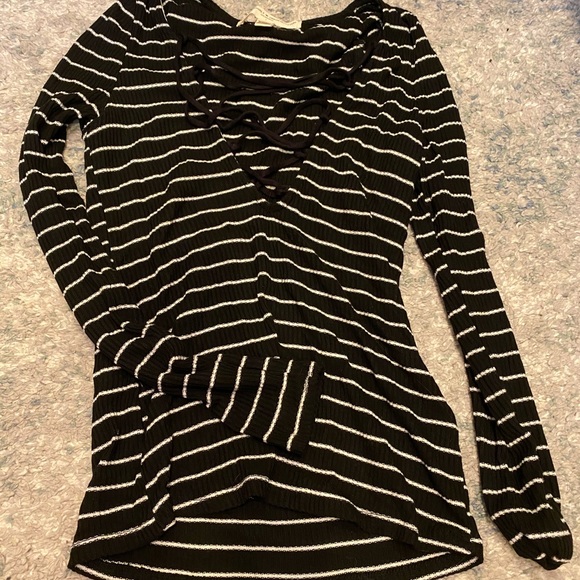 Urban Outfitters Project Social T Striped Lace Up - Picture 3 of 6